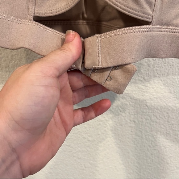 Gym shark light mauve pink sports bra fits like xsmall light padding racer back - Picture 5 of 7